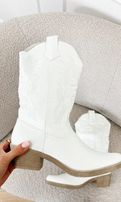Celeste western boots wit